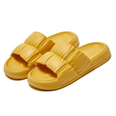 China Damping trample summer home slippers thick soled non slip female summer slippers non slip for sale