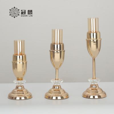 China China Factory Good Quality Home Decoration Wedding Romantic Golden Pillar Candle Holder for sale