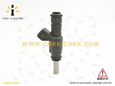 China Petrol Gas Fuel Injector Nozzle 0280157002 For VW Audi A6 Passat B5 1.8 for sale