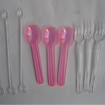 China New Disposable Light Weight Small Disposable Plastic Taster Forks for sale