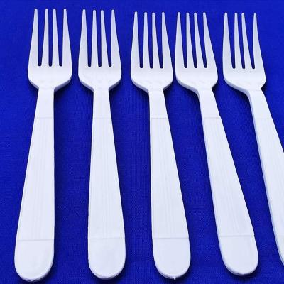 China Heavy Disposable Disposable Fast Food Or Take Away Food PP Usage Fork Black for sale