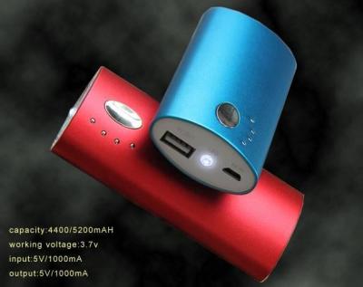 China hot selling high capacity 5200mAh external cell phone battery charger for sale