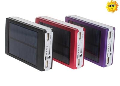 Cina la Banca universale USB doppio di energia solare 13000mAH con la batteria 18650 in vendita