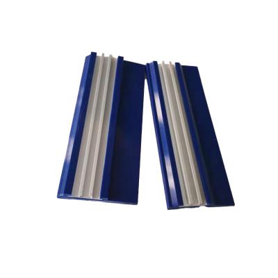 China Long Running Life Conveyor Components Side Guide With Aluminum Profile Uhmw Guide Rails For Food And Conveyor Equipments for sale