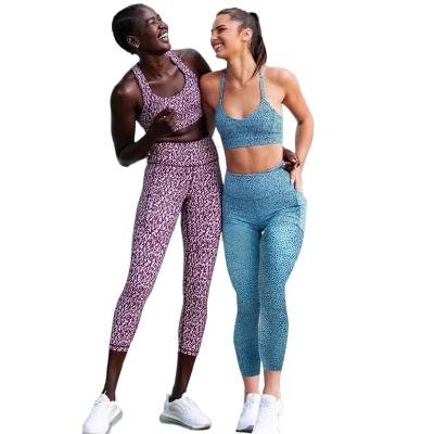 China QUICK DRY Hot Selling Digital Printing Shockproof Running Equipment Sports Fitness Suit Backless Pants Pocket Bra Yoga Sets Fitness Women for sale