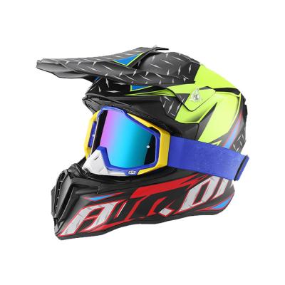 China Four Seasons Motorcycle Portable Full Coverage Mountain Bike Helmet Universal Off-Road Helmet for sale