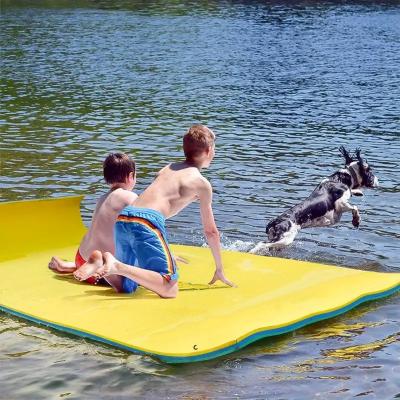 China Wholesale Floating Mat Water Blanket Premium Floating Water Mat for The Lake and Boating XPE FOAM Floating Water Pad for sale