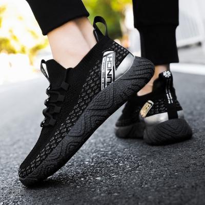 China CUSHIONING Wholesale Men's Casual Shoes Sport 2021 OEM Logo Shoes Men's Sneakers Breathable Lightweight Men's Shoes for sale