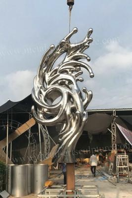 China Handicraft Stainless Steel Garden Sculptures Color Customized With Surface Finish Painted for sale