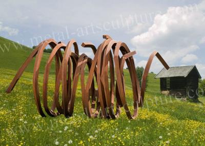 China Outdoor Circle Style Corten Steel Sculpture Modern Design As Lawn Decoration for sale