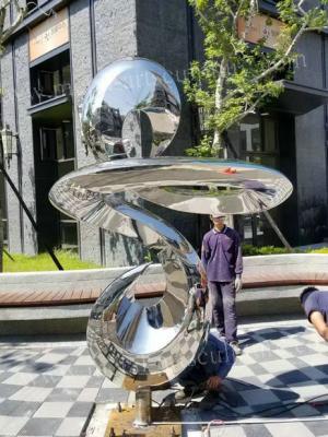 China Customized Stainless Steel Sculpture Outdoor Decor Mirrored Garden Sculpture for sale