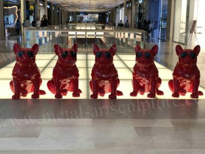 China Painted Fiberglass Pig Statue Red Color Cool Design For Shopping Mall Decor for sale