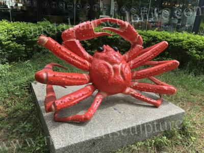 China Artificial Style Crab Garden Statue Size Customized Animal Garden Ornaments for sale