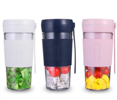 China Portable Automatic Vitamin Juice Blender Rechargeable Commercial USB Mini Electric Juicer Cup OEM Blender from Madou Home Travel Car for sale