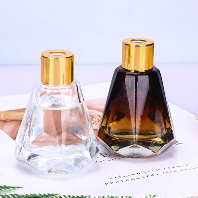 China Gift & The craft manufacturers the direct sale of good quality aromatherapy glass bottles for sale