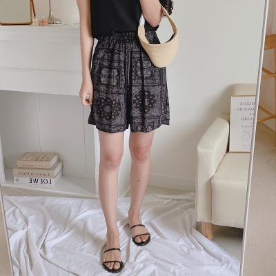 China Anti-Wrinkle Summer Wide Leg Shorts For Women Elastic Big Waist Beam Shorts Women High Waist And Big Leg Shorts for sale