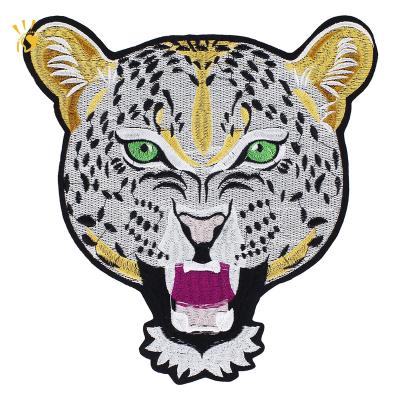 China Sustainable Leopard Patches Embroidery Cloth Patches Pattern Badges Applique Iron On Badges For Clothes Decorated Emblem Customized for sale