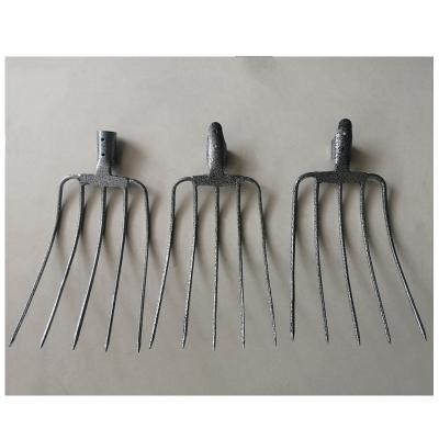 China F102-5T Hot Sale 4 Teeth Welded Fork Garden Digging Steel Digging Fork Cultivating Fork for sale