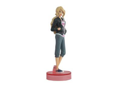 China La historieta de Barbie de la muñeca del OEM Disney el 10cm -12cm juega la pintura a pistola con el pelo largo en venta