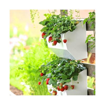 China Custom Modern Metal Planter Wall Hanging Decor Corten Garden Steel Vertical Wall Vertical Metal Planters Pot for sale