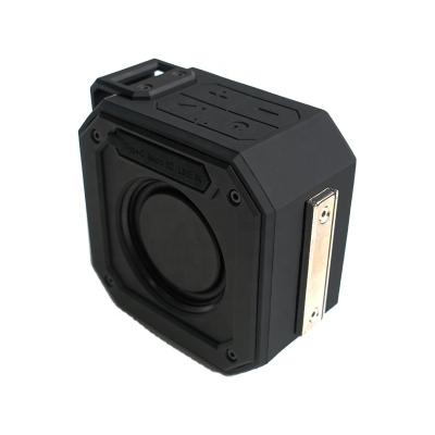 China Special Customized Outdoor Portable Waterproof Phone Function Golf Speaker Bloothtooth Speakers for sale