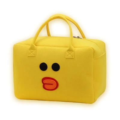 China Factory direct sales of water resistant can customize design of a large capacity felt cartoon printing travel bag storage portable shopping bag for sale