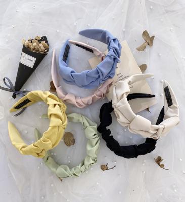 China Korean Elegant Solid Color Candy Solid Color Hair Band Hair Accessories Wide Edge Knotted Headband For Women Face To Wash Elegant Satin Silk Hair Accessories for sale