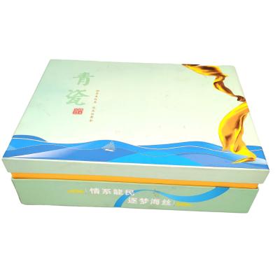 China Folded Customizable Logo And Style Press On Nail Packaging Box Jewelry Packaging Gift Box With Lid And Plain Paper Box for sale