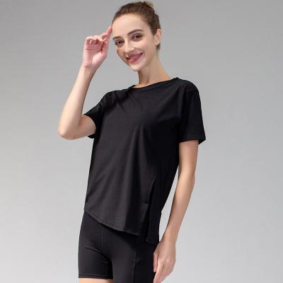 China Large Yoga Breathable Blouse Sportswear Slim Loose T-Shirt Women's Breathable Shorts Sleeved Running Fitness Sports Blouse for sale