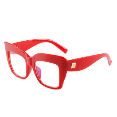 China Foldable Sunglasses Clear Lens Candy Color Cat Eye Rivet Glasses Frame Personality Big Flat Mirror For Women Men for sale