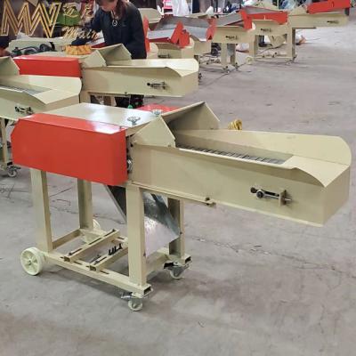 China Factory Diesel Engine Grass Straw Crusher Animal Feed Processing Chaff Cutter Directly 3.8T For Agriculture for sale