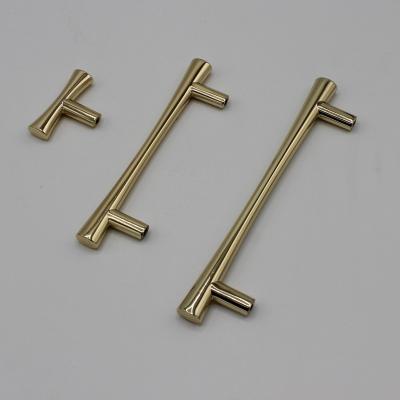 China 2021 Modern New Design High Quality Zinc Alloy Cabinet Handles Pulls Knob Furniture Handles Gold Color for sale