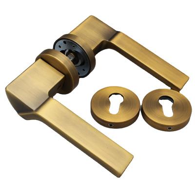 China Modern zinc alloy door handle lock for interior door door design COOPER color lock new wooden handle hot sale lock set best quality for sale