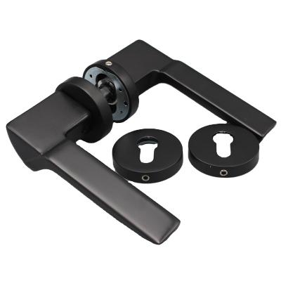 China Modern high quality zinc alloy door handle lock for interior door door newest design hot sale lock wood handle black nickel for sale