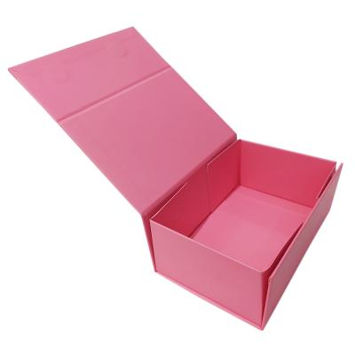 China Recyclable Luxury Magnetic Closure Paper Gift Box, Magnetic Closure Gift Box, Magnetic Closure Box Package for sale