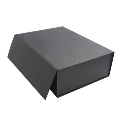 China Handmade Custom Luxury Retail Apparel Garment Shoes Packaging Box, Paper Packaging Box and Paper Packaging Printing Manufacturer for sale