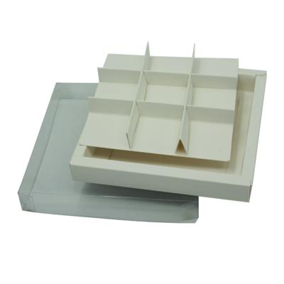 China Recyclable Chocolate Packaging Box With White Paper Square Divided Paper Box for sale