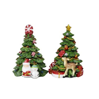 China Polyresin Resin Western Christmas Tree For Home Decor for sale