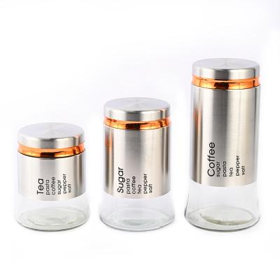 China Sustainable 3 Piece Set Herb And Spice Containers Shake Glass Salt And Pepper Shaker For Home And Kitchen for sale