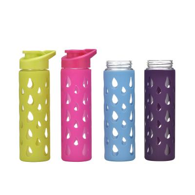 China Borosilicate Glass Viable Outdoor Portable Heat Resistant Bottle Water With Silicone Sleeve And Food Grade PP Cover for sale