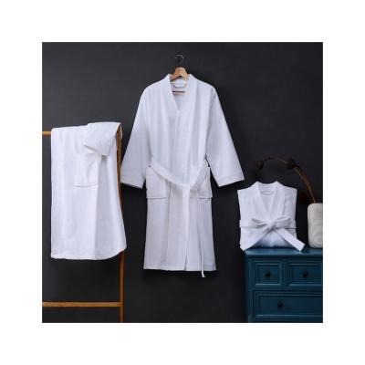 China Close fitting Pure Cotton Classic Style Five Star Hotel Luxury Customize Velvet Bathrobe Women's Sleepwear for sale