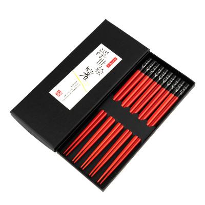 China Lovely five pairs cartoon black and red wooden chopsticks cat wooden chopsticks viable reusable tablewareset gift box chopsticks for sale