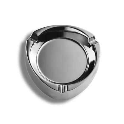 China Modern Silver Polishing 83mm Metal Pocket Ashtray Nickel Free for sale