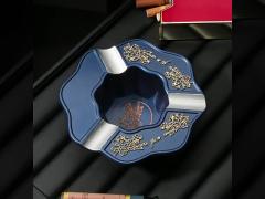 Polished Nickel Plated and Die Cast Portable Ashtray Customized with Velvet Bottom