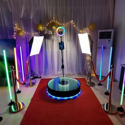 China Latest Solid Stable 360 ​​Photobooth Metal + Tempered Glass 2022 Portable 360 ​​Glass Photo Booth with Props Camera 360 Video Booth with Ring Light for Wedding for sale