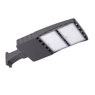 China Parking Lot New Design Light 2021 Easy Install Led Parking Lot Shoe Box Area Light for sale