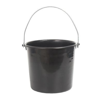 China Plastic Dairy Farm 7liter Calf Milk / Fodder Feeding Pail For Calf Hutch Spare Parts for sale