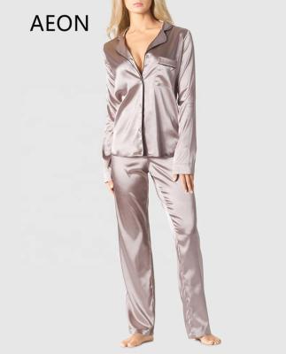 China QUICK DRY ODM and OEM Hide Quality Luxury Silk Satin Long Sleeve and Panty Pajamas Set Custom Pajamas Set for Women for sale