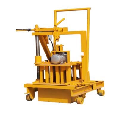 China Hand Operated Manual Brick Making Machine,QTM2-45 egg layer block machine for sale