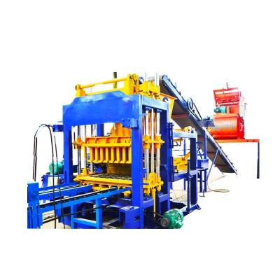 Cina Hot sale QT5-15 china brick making machine lowest price in Bangladesh in vendita